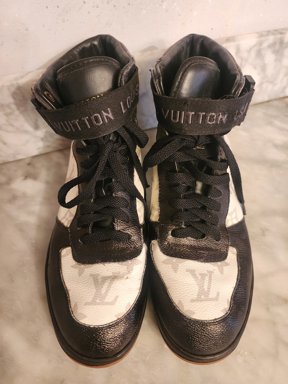 Louis Vuitton Black and White High-Top Sneakers Size 39